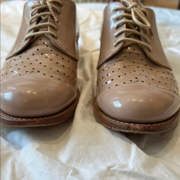 Office of Angela Scott pink/ Tan Brogue patent leather Shoes 41 - Picture 4 of 7